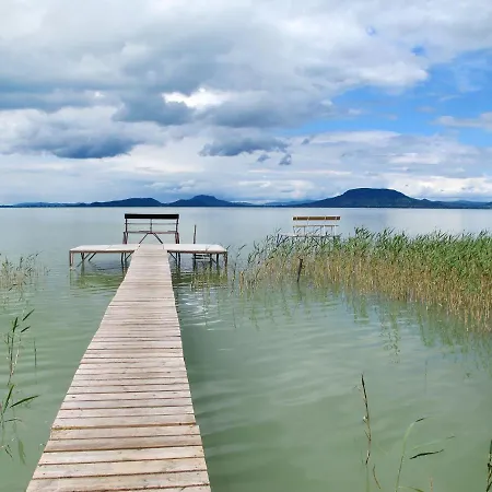 Gagarin 1 - Maf136 By Interhome Διαμέρισμα Balatonkeresztúr