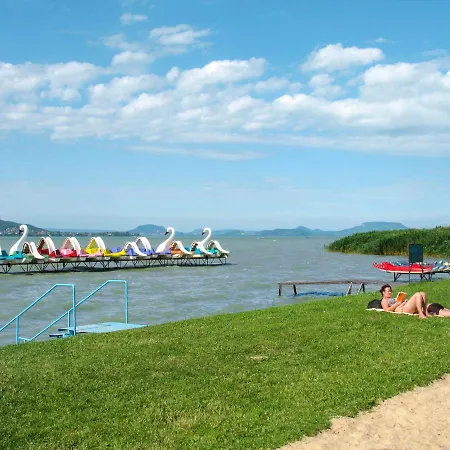 Διαμέρισμα Gagarin 1 - Maf136 By Interhome Balatonkeresztúr